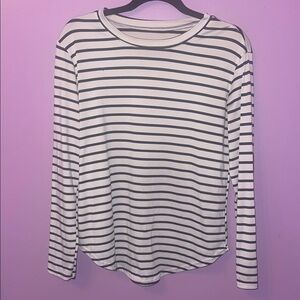 SHEIN Black and White Fitted Long Sleeve Tee